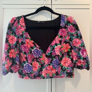 Women’s Zara Crop Boutier Top with Puff Sleeves